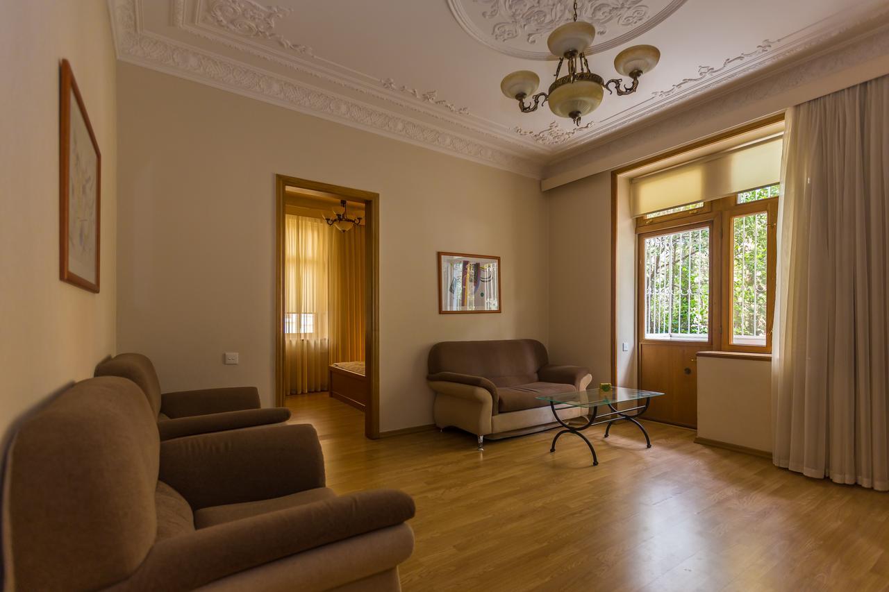 Deniz Inn Apartment Баку Экстерьер фото