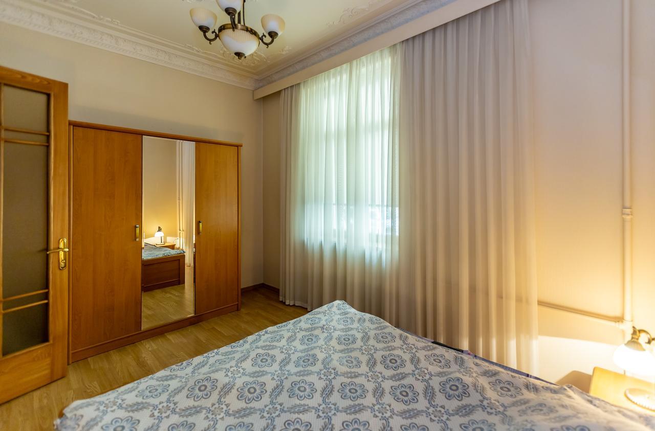 Deniz Inn Apartment Баку Экстерьер фото