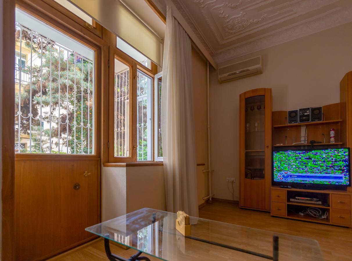 Deniz Inn Apartment Баку Экстерьер фото